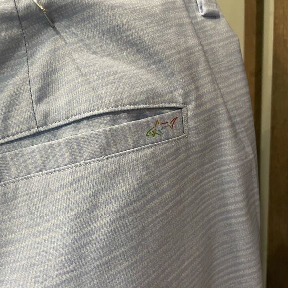 Greg Norman Golf Shorts  - Picture 4 of 4
